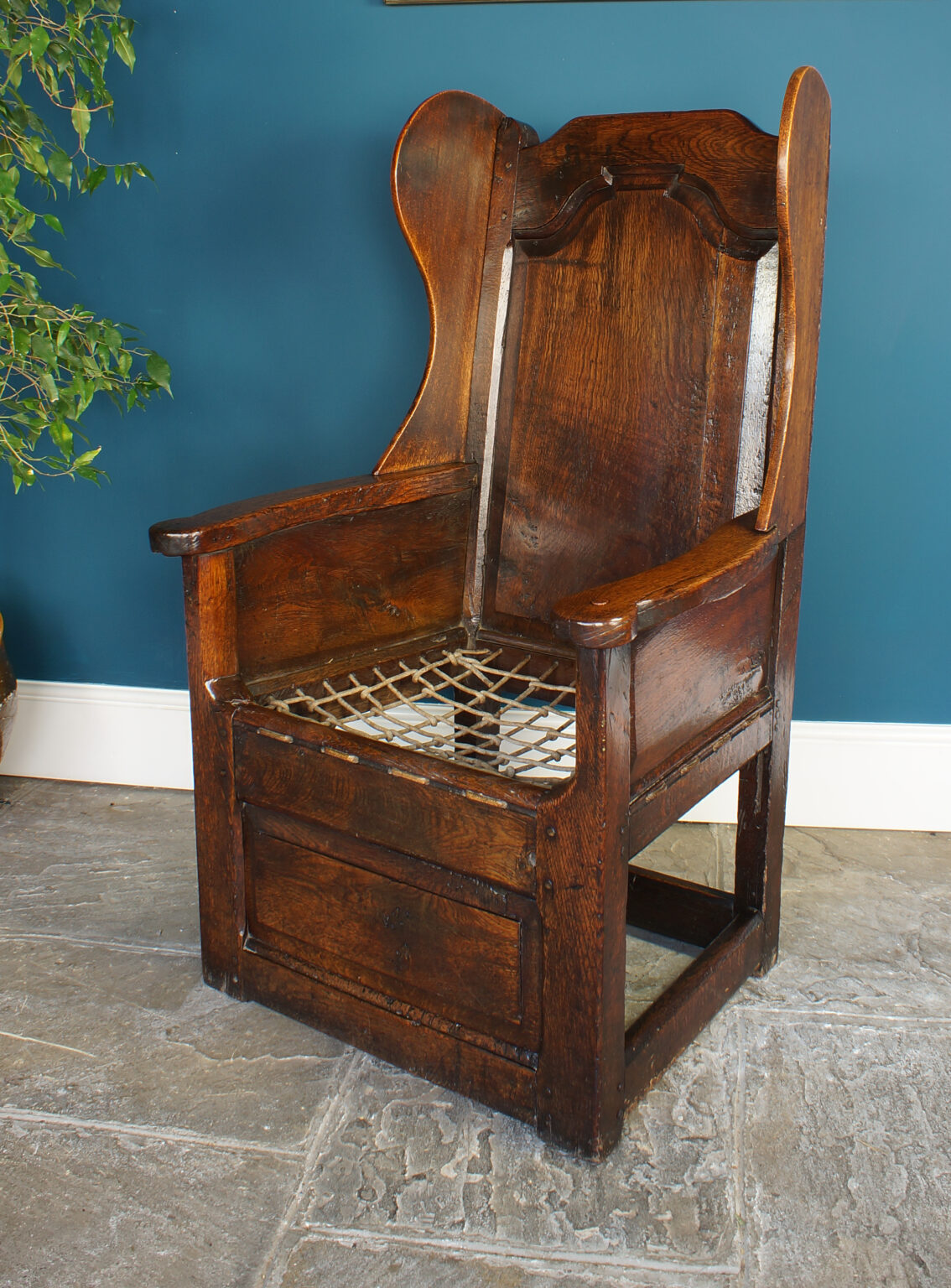 18th Century Oak Lambing Chair. Dickinson's Antiques Gargrave