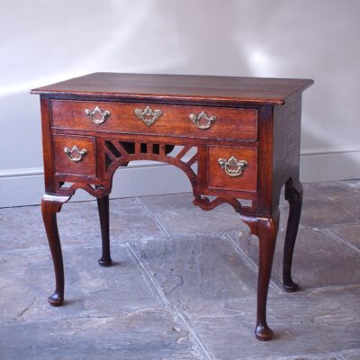 Mid 18th Century Oak Lowboy / Side Table